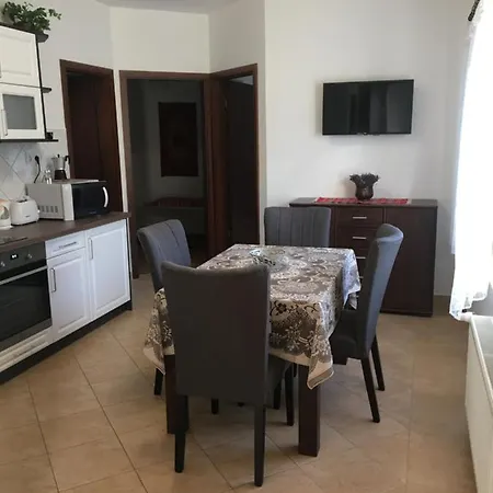 Penzion Vadrozsa Vendeghaz Siófok