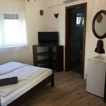 Guest house Vadrozsa Vendeghaz